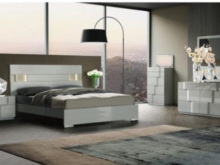 White Solid Wood LED Bedroom Set- Double, Queen or King- Model Latina For Cheap