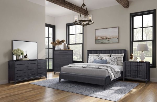 Queen Waterfall - Panel Bed - Black on Sale