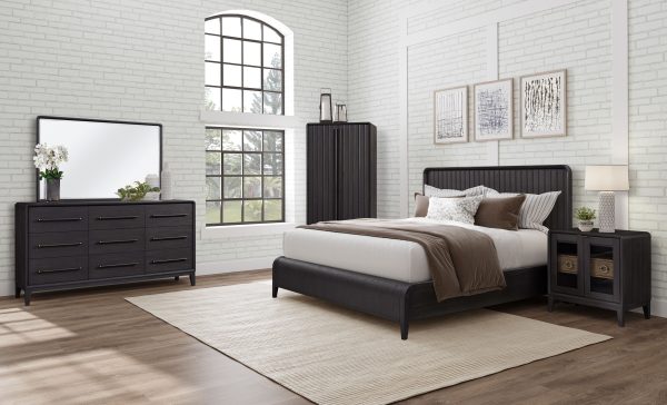 Queen Waterfall - Panel Bed - Black on Sale