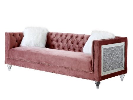 HeiberoII - Sofa w 2 Pillows For Cheap